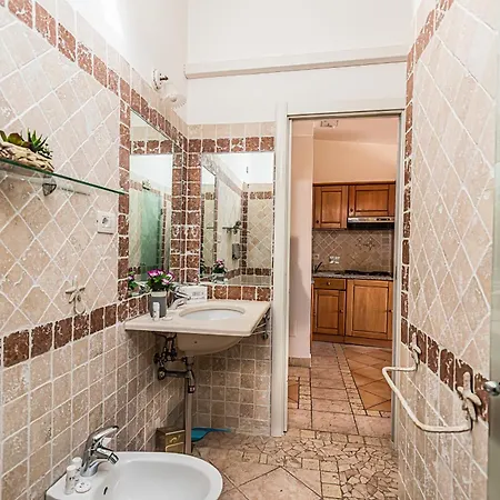 Ceraso Sunset - Happy